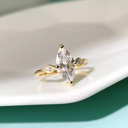 Horse-eye White Diamond-inlaid Imported High-carbon Diamond Sunflower Wedding Ring