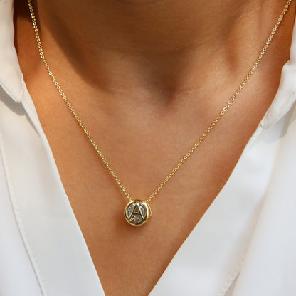 18k Gold-plated Geometric Hollow Circular Necklace In Brass