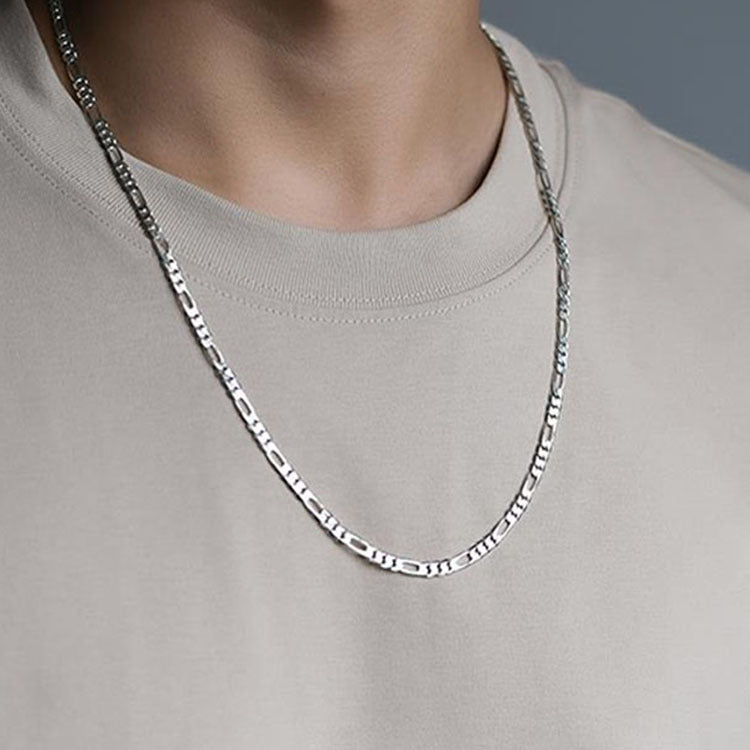 Stylish Hip-hop Choker Necklace Made From Premium Lightly Luxurious Titanium Steel